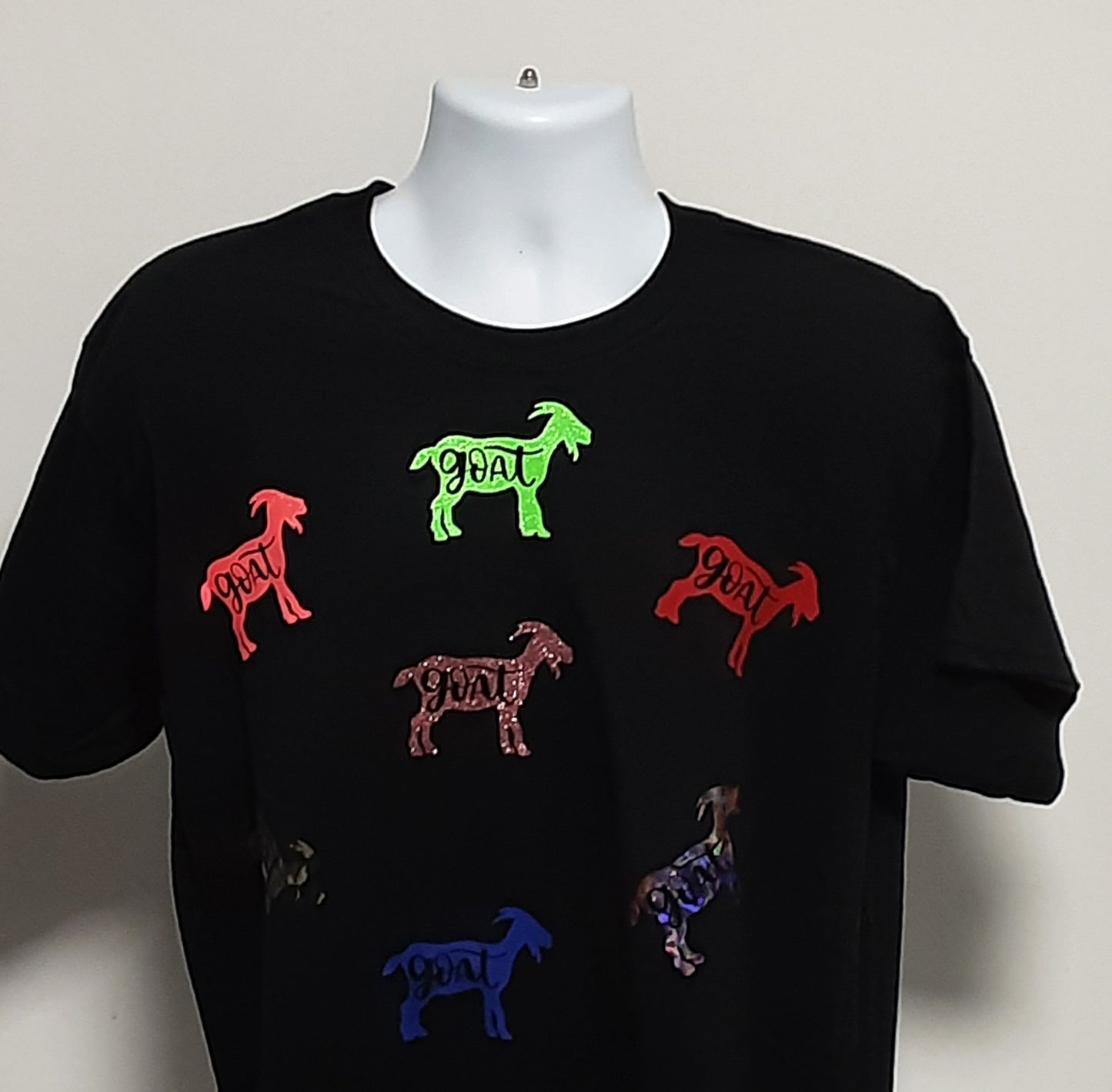 Goat- Tee Shirt/T-Shirt - What You See is What You Get